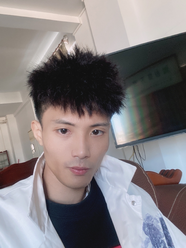 李邓平的第一张照片--昆明相亲服务中心