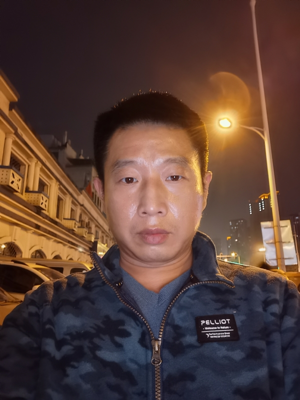 偷偷说的第一张照片--昆明相亲服务中心