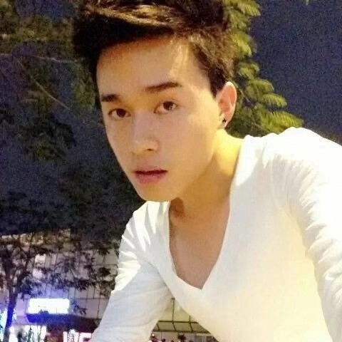 爱与不爱的第一张照片--昆明相亲服务中心