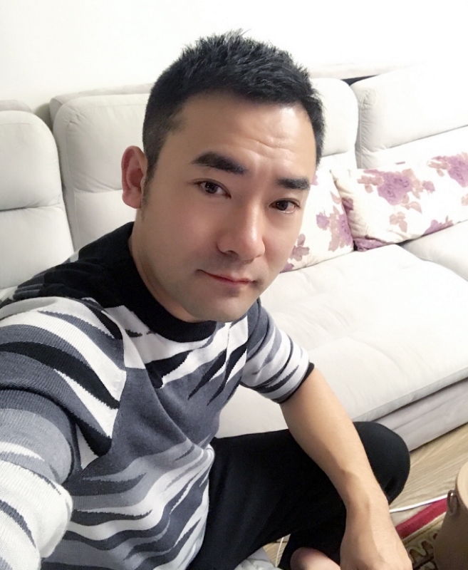随风的第一张照片--昆明相亲服务中心