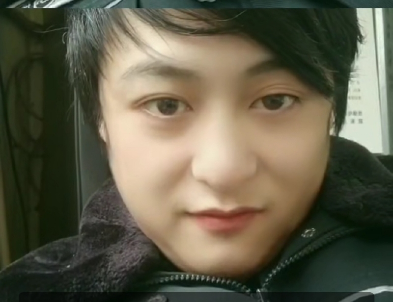 小玮的第二张照片--昆明相亲服务中心