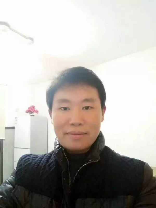 擎天柱的第一张照片--昆明相亲服务中心