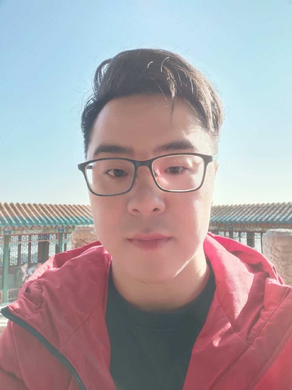 不爱吃竹子的小熊的第一张照片--昆明相亲服务中心