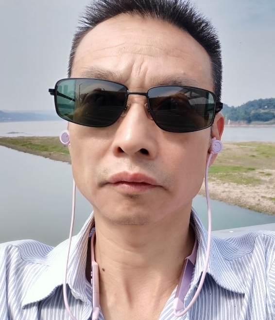 猪哥哥的第二张照片--昆明相亲服务中心
