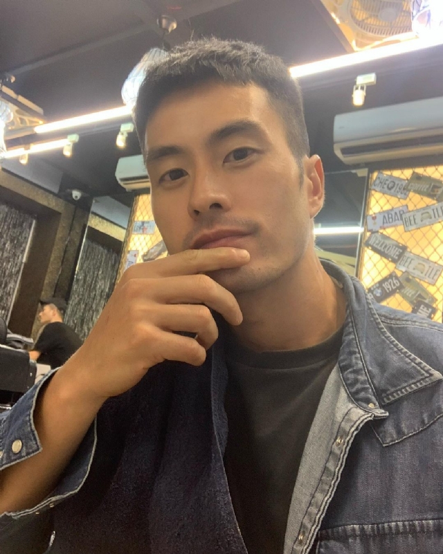 伟业强哥的第一张照片--昆明相亲服务中心