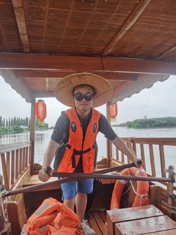 小龙虾的第二张照片--昆明相亲服务中心