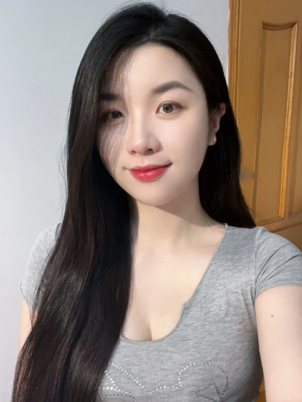 乔乔在寻爱的第二张照片--昆明相亲服务中心