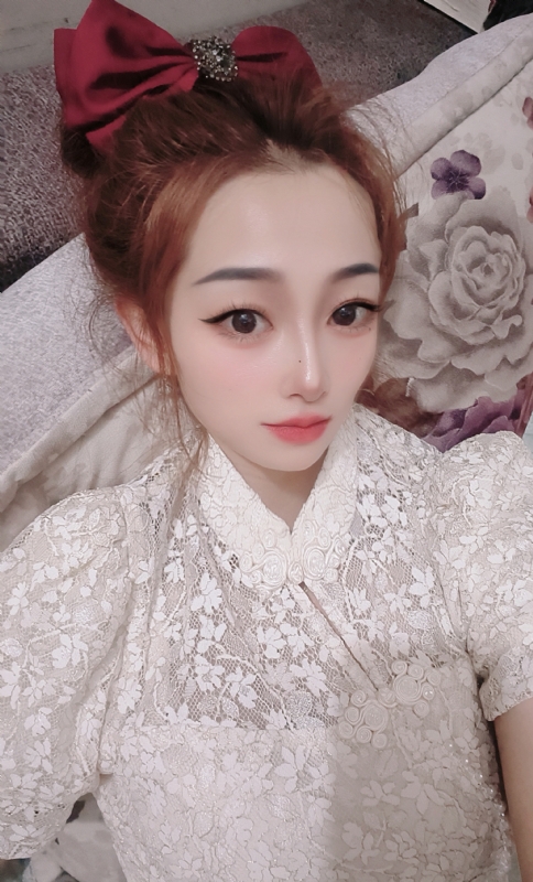 有缘千里来相会的第一张照片--昆明相亲服务中心
