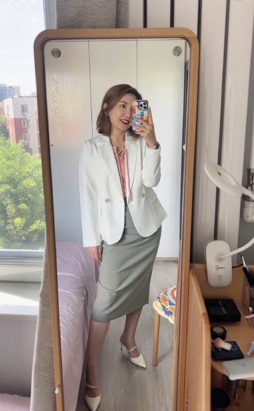 丽波的第三张照片--昆明相亲服务中心