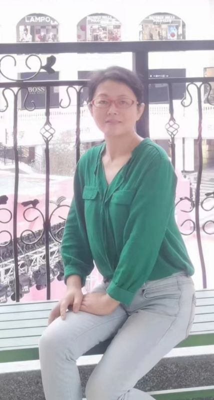 丽华的第一张照片--昆明相亲服务中心