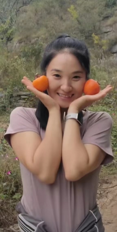 幼儿园园长的第一张照片--昆明相亲服务中心