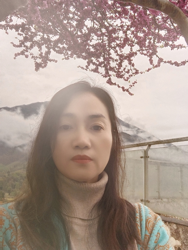 悠然馨歆的第一张照片--昆明相亲服务中心