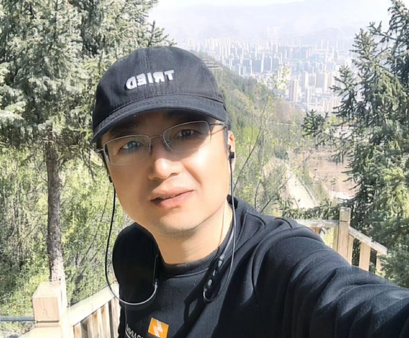 磐石的第一张照片--昆明相亲服务中心