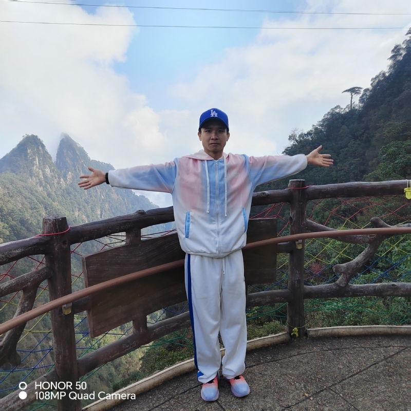 明明的第一张照片--昆明相亲服务中心