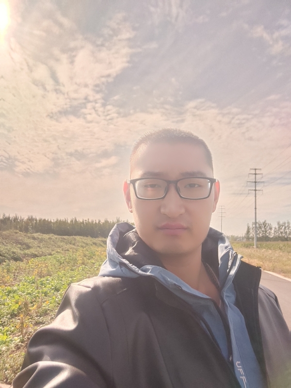 温暖胸膛的第一张照片--昆明相亲服务中心