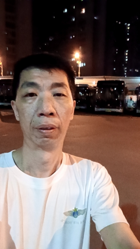 小丑的第一张照片--昆明相亲服务中心
