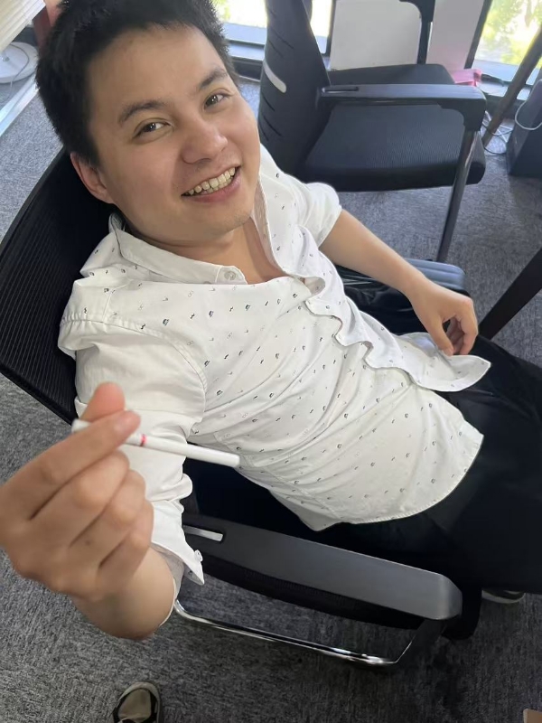 我是你辉哥的第一张照片--昆明相亲服务中心