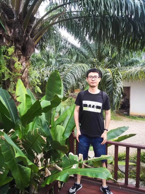 不走心的第一张照片--昆明相亲服务中心