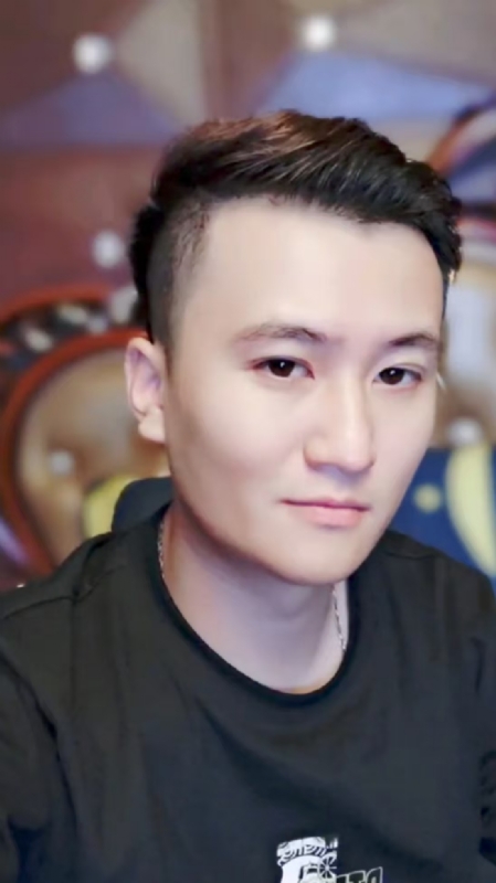 ToTheMoon的第一张照片--昆明相亲服务中心