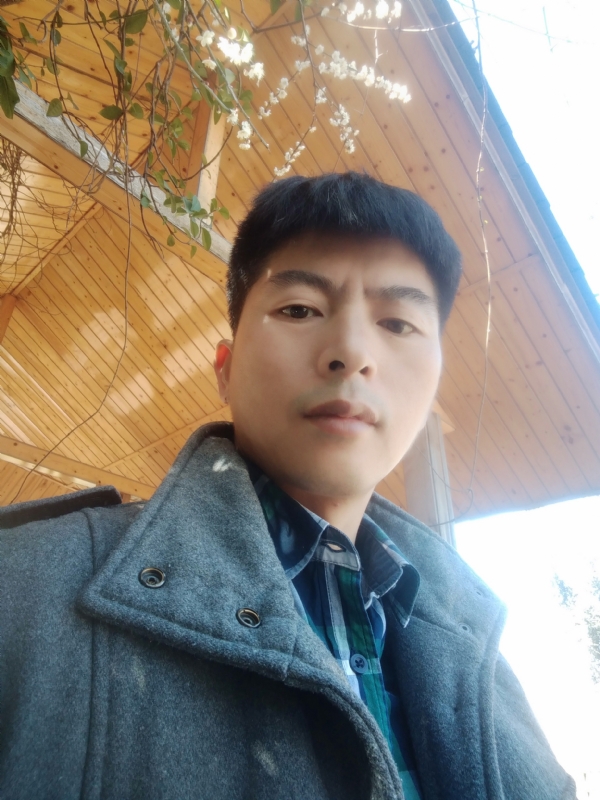 阿明的第二张照片--昆明相亲服务中心