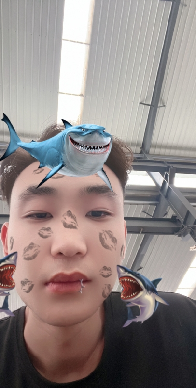 孤独的人的第一张照片--昆明相亲服务中心