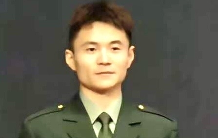 两年又三年的第一张照片--昆明相亲服务中心