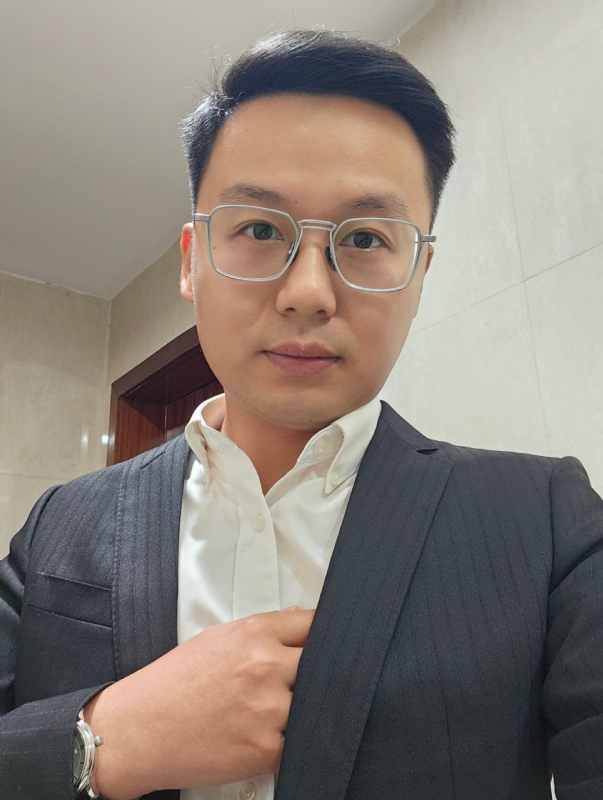 遥望的第一张照片--昆明相亲服务中心