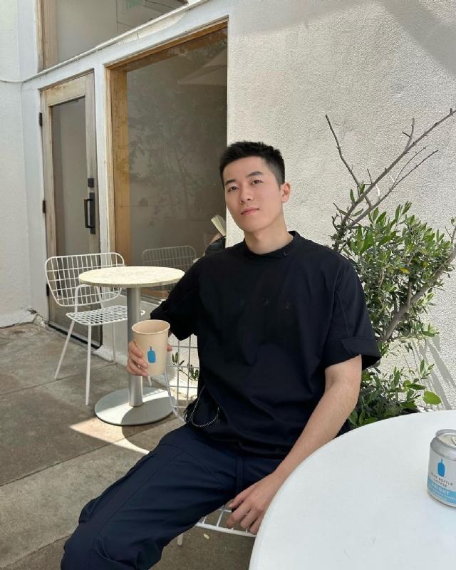 VV的第二张照片--昆明相亲服务中心