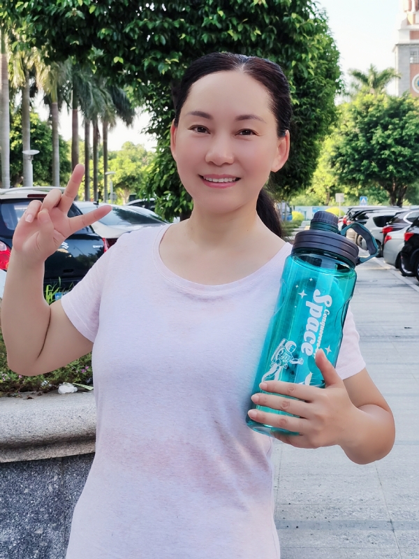 艳阳天的第三张照片--昆明相亲服务中心