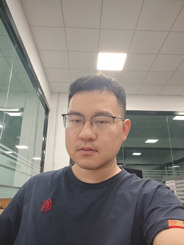 雨落浅响的第一张照片--昆明相亲服务中心