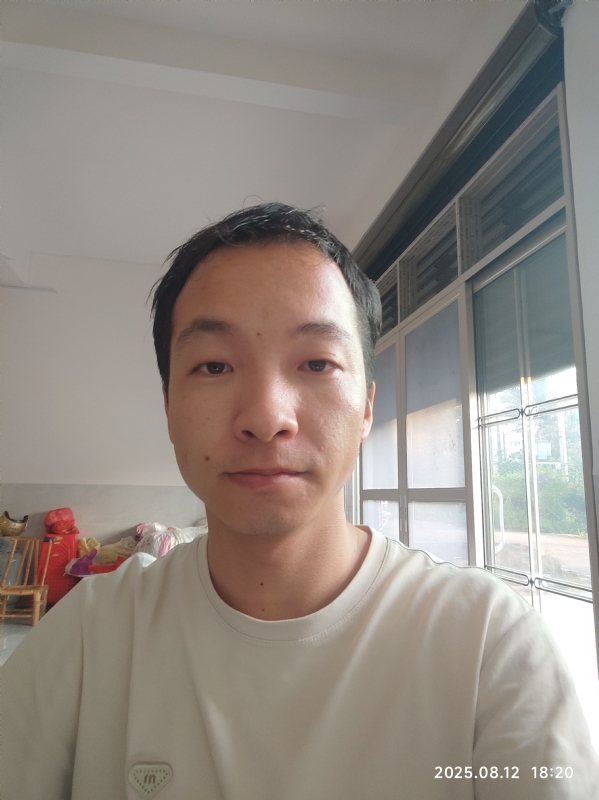 杨培鑫的第一张照片--昆明相亲服务中心
