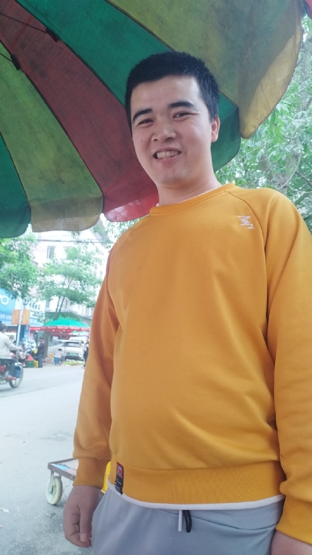 海中寻花柳的第一张照片--昆明相亲服务中心